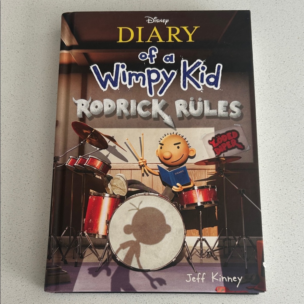 Disney Diary of a Wimpy Kid: Rodrick Rules Book